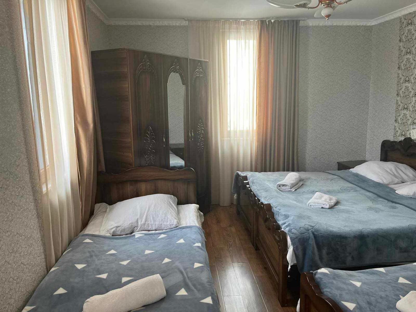 Sunny Hotel Местия Екстериор снимка