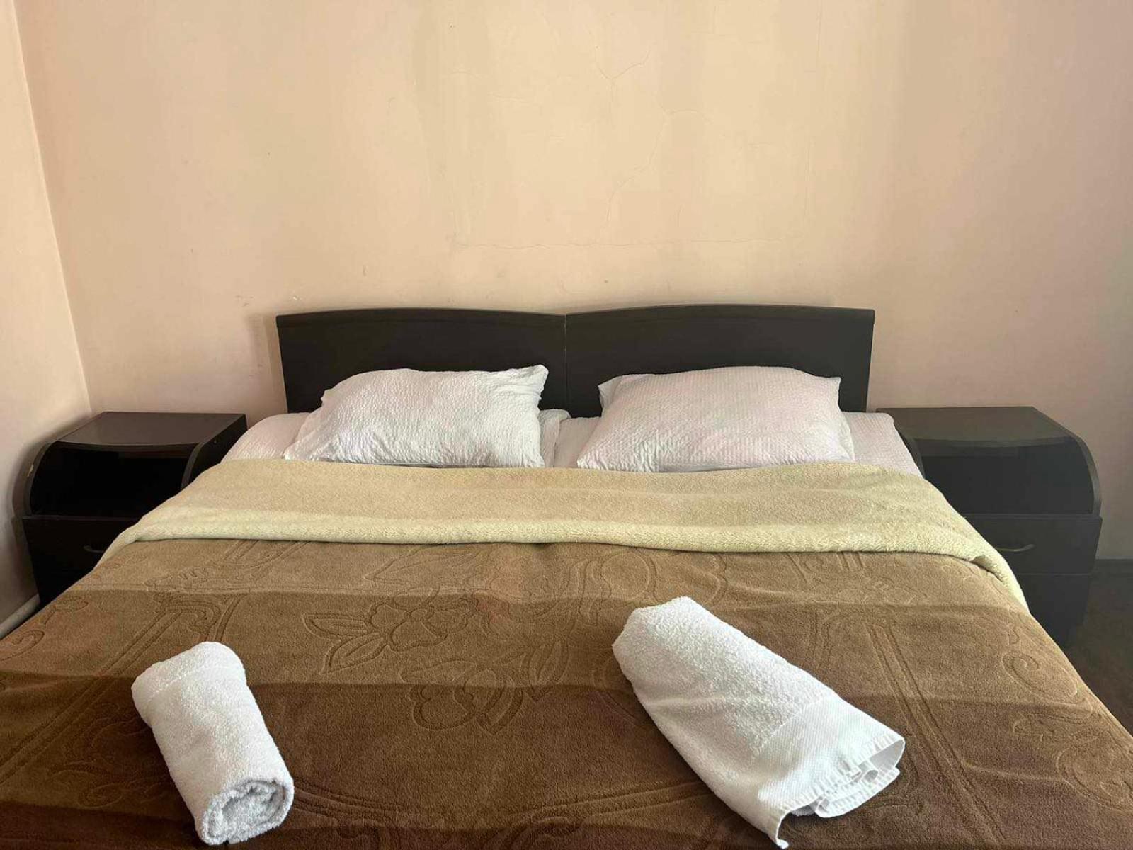 Sunny Hotel Местия Екстериор снимка